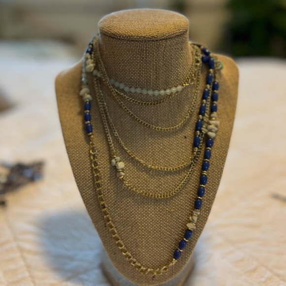 Statement necklace - Picture 2 of 3